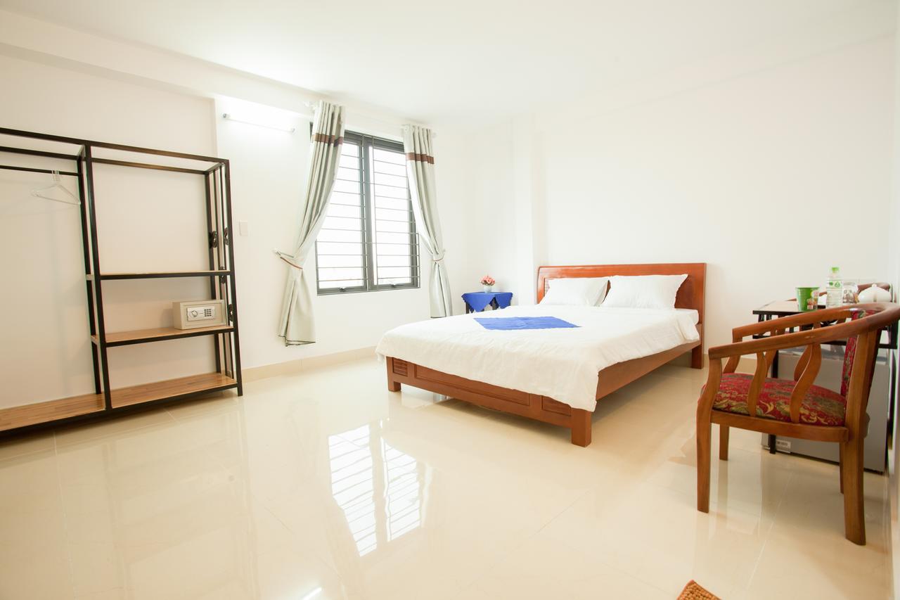Funtour Hotel Дананг Екстериор снимка