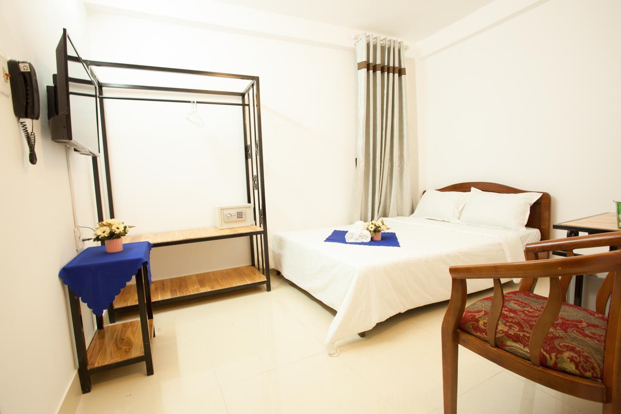 Funtour Hotel Дананг Екстериор снимка