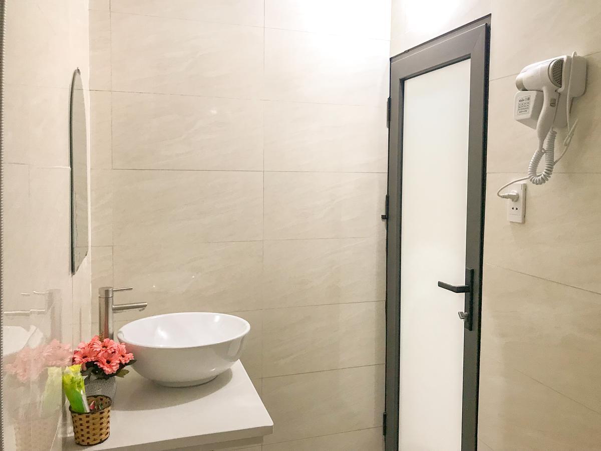 Funtour Hotel Дананг Екстериор снимка
